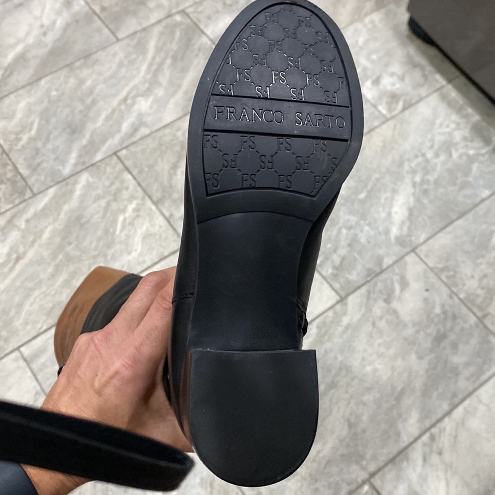 Franco sarto Black and Tan zippered boots size 6 - Picture 5 of 10